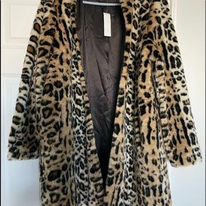 COPY - New White  House Black Market faux fur coat size large